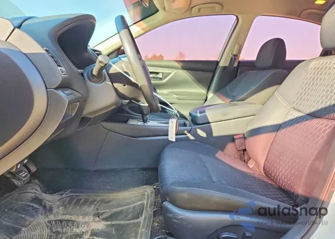 2017 Nissan Altima 2.5 z USA, uszkodzony, nr VIN 1N4AL3AP9HC132666